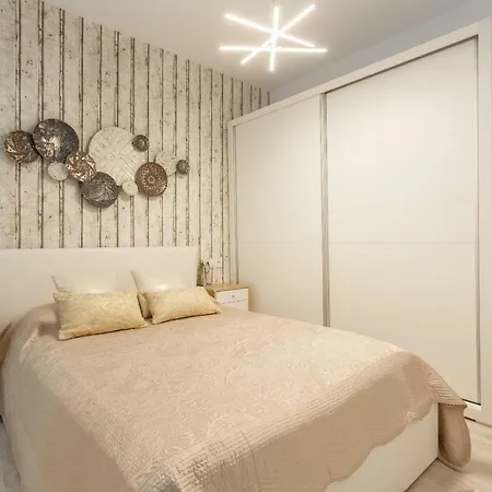 Capuchinos Family By Cadiz4rentals Apartment Cadiz