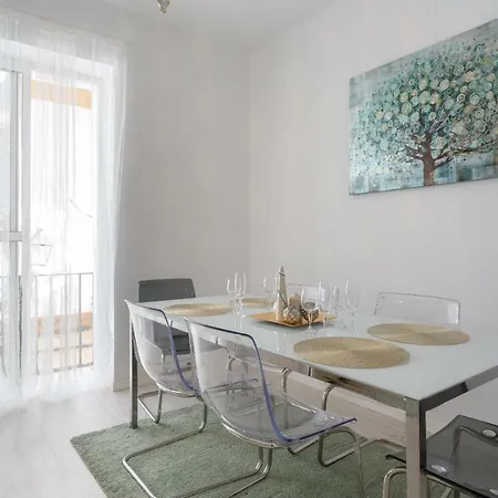 Capuchinos Family By Cadiz4rentals